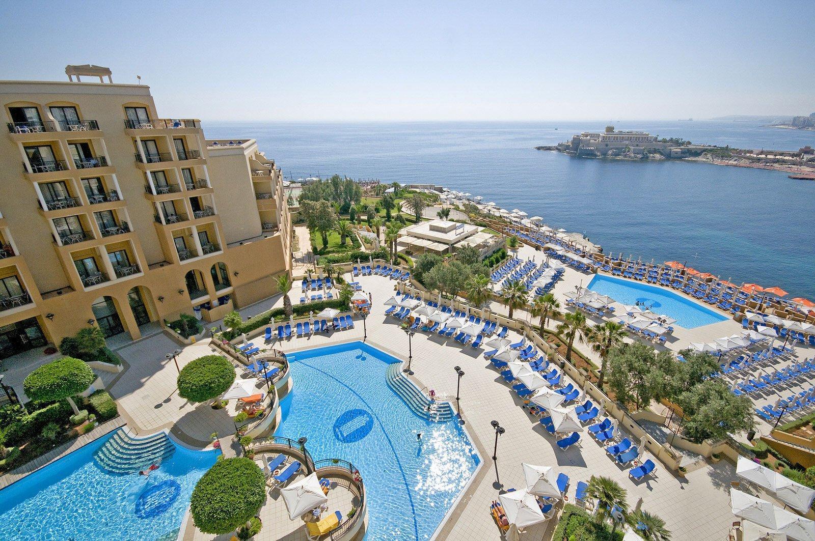 Hotel Verdi St George's Bay Marina San Giuliano