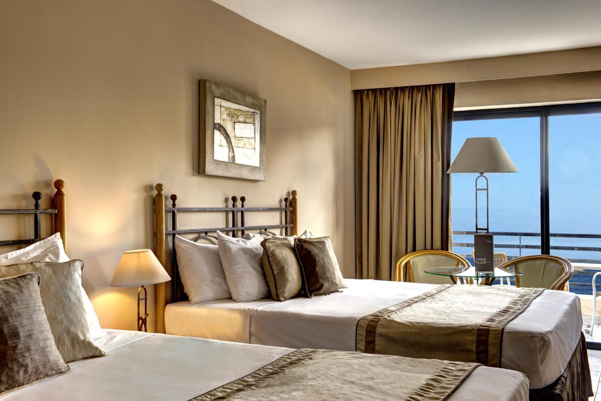 Verdi St George's Bay Marina 4* San Giuliano