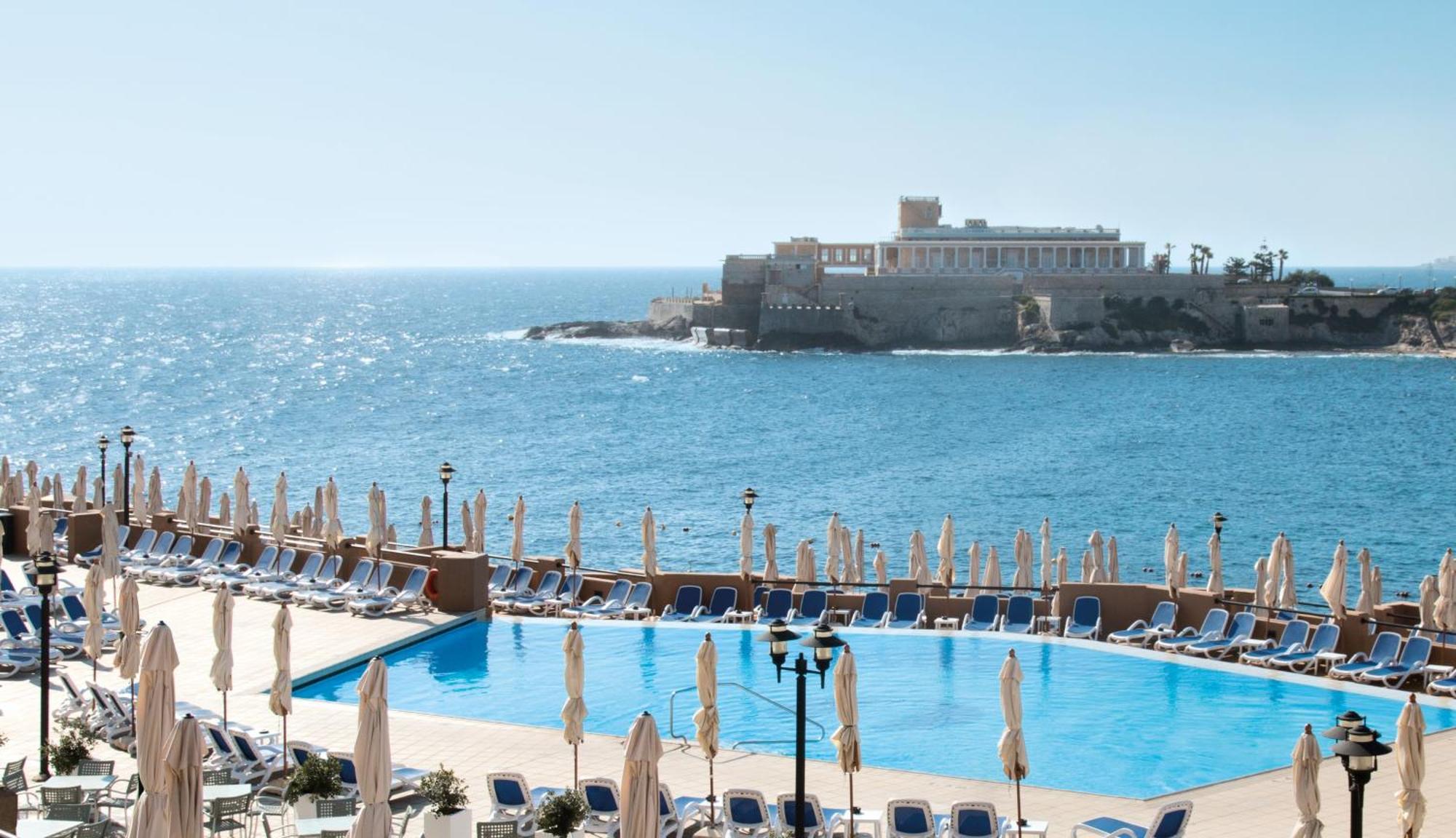 Verdi St George's Bay Marina 4* San Giuliano