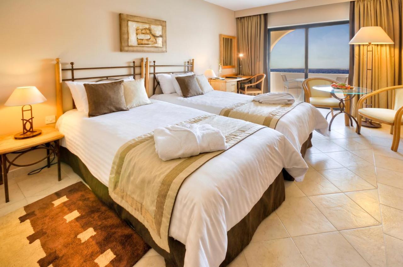 Verdi St George's Bay Marina 4* Saint Julian's