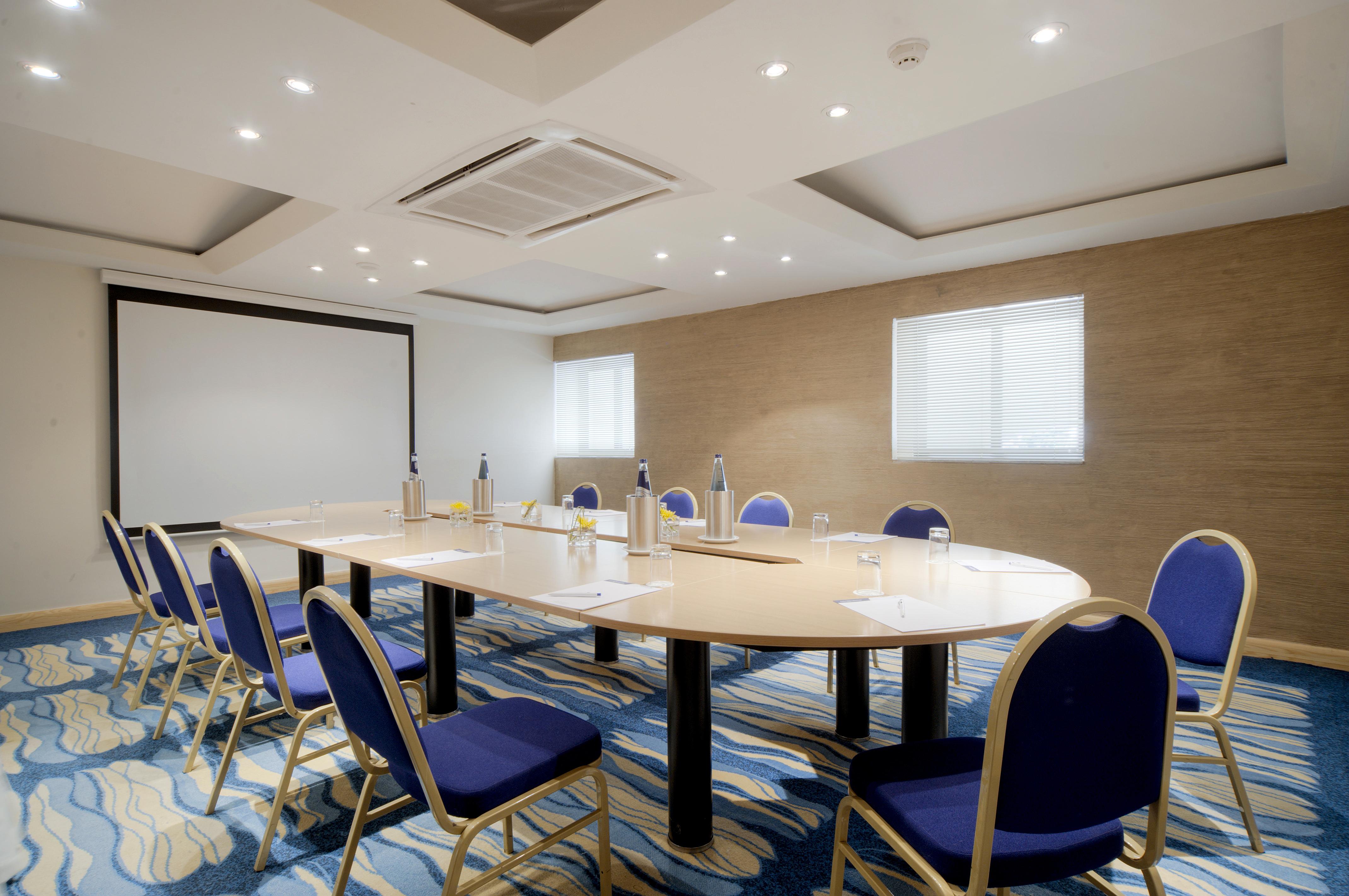 Verdi St George's Bay Marina Hotel 4*